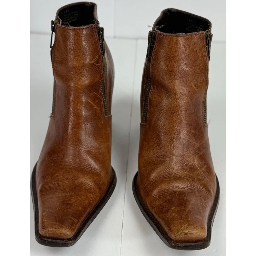 Steve Madden Women's vintage Y2K Pointed Ankle Boots, size 10 - Picture 2 of 14